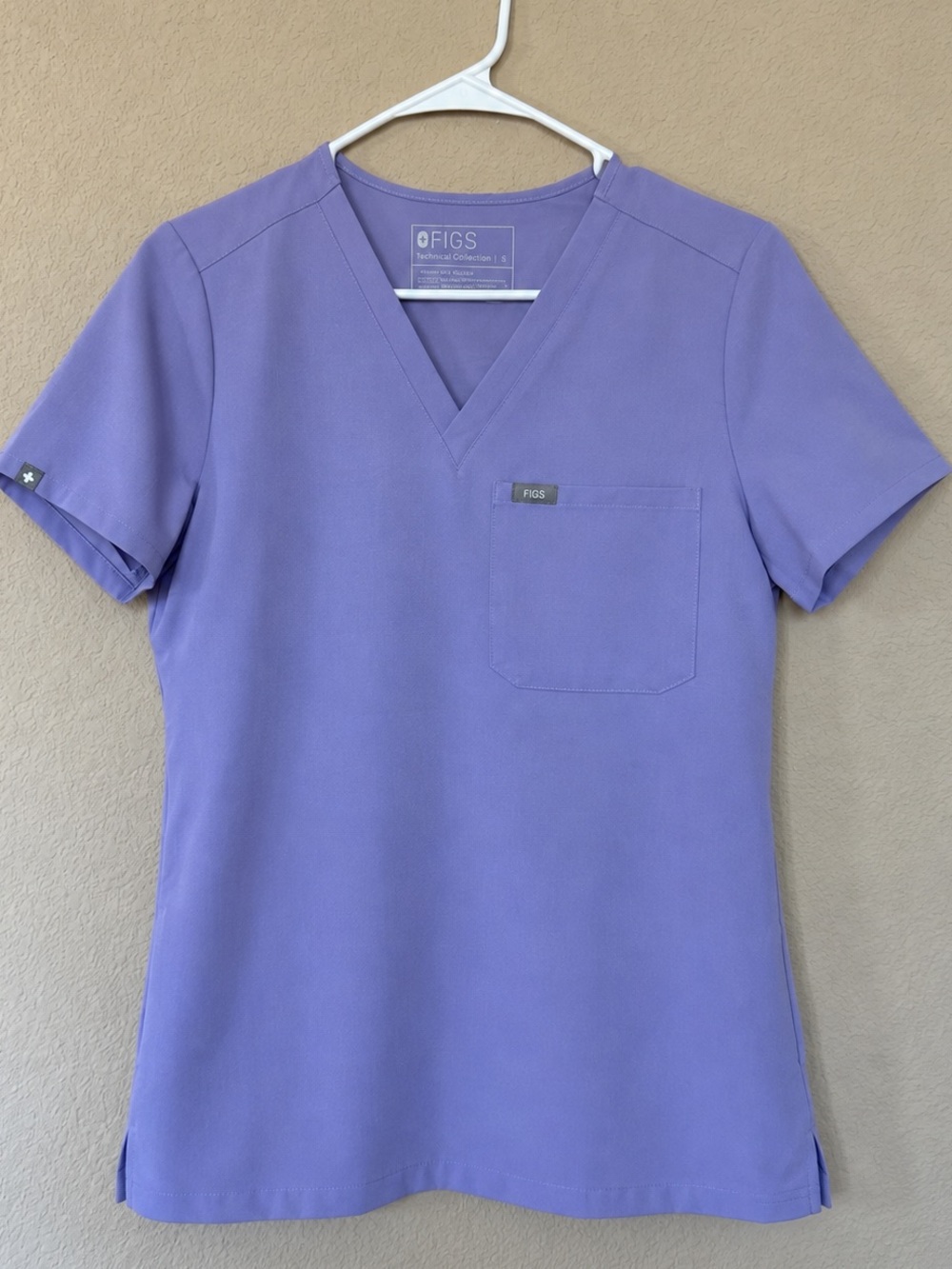 FIGS Catarina One-Pocket Scrub Top Lilac Purple Size Small FW1000